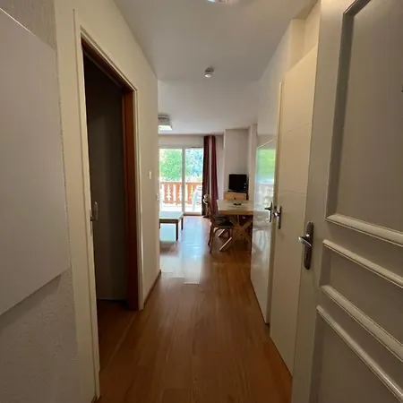 Loc Luz St Sauveur 5 Апартаменты Люс-Сен-Совёр